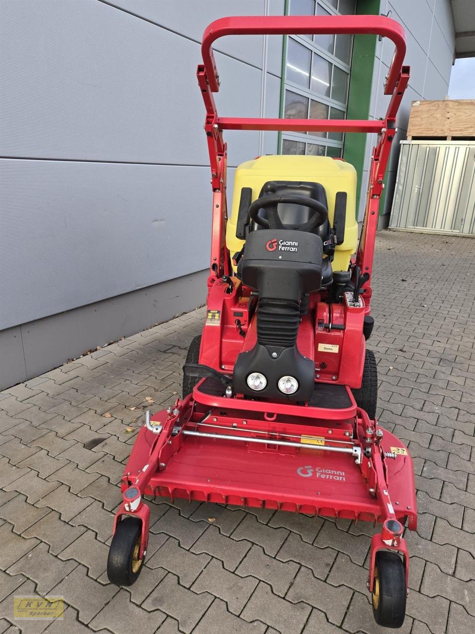 Sichelmäher des Typs Gianni Ferrari PG 220DH, Neumaschine in Fürth (Bild 2)