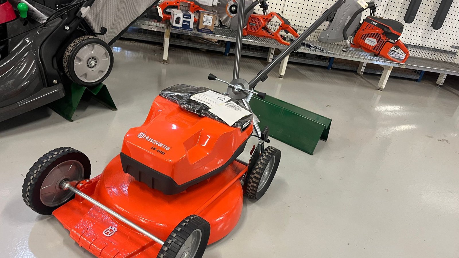 Sichelmäher typu Husqvarna lb144i Uden batteri og lader, Gebrauchtmaschine v Vejle (Obrázek 2)