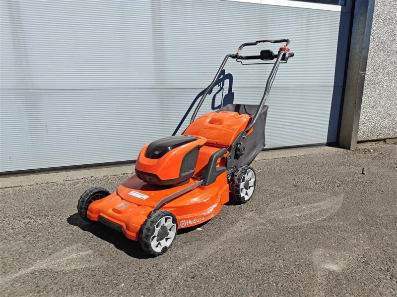 Sichelmäher типа Husqvarna LC 353 VI Batteridrevet - ex. batterier, Gebrauchtmaschine в Holstebro (Фотография 1)