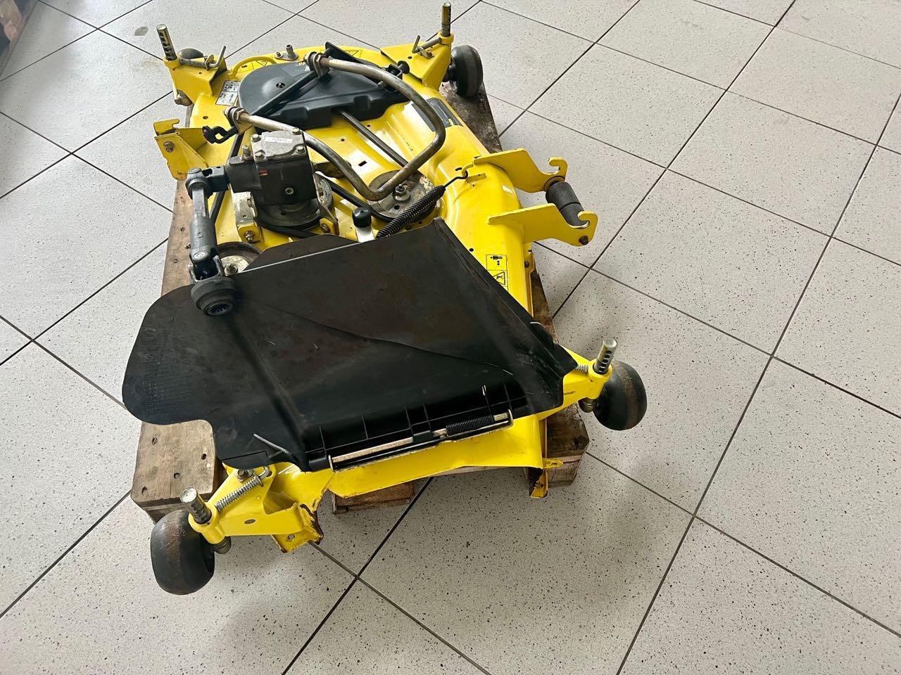 Sichelmäher van het type John Deere 122 cm Seitenauswurf Mähwerk, Gebrauchtmaschine in Beckum (Foto 3)