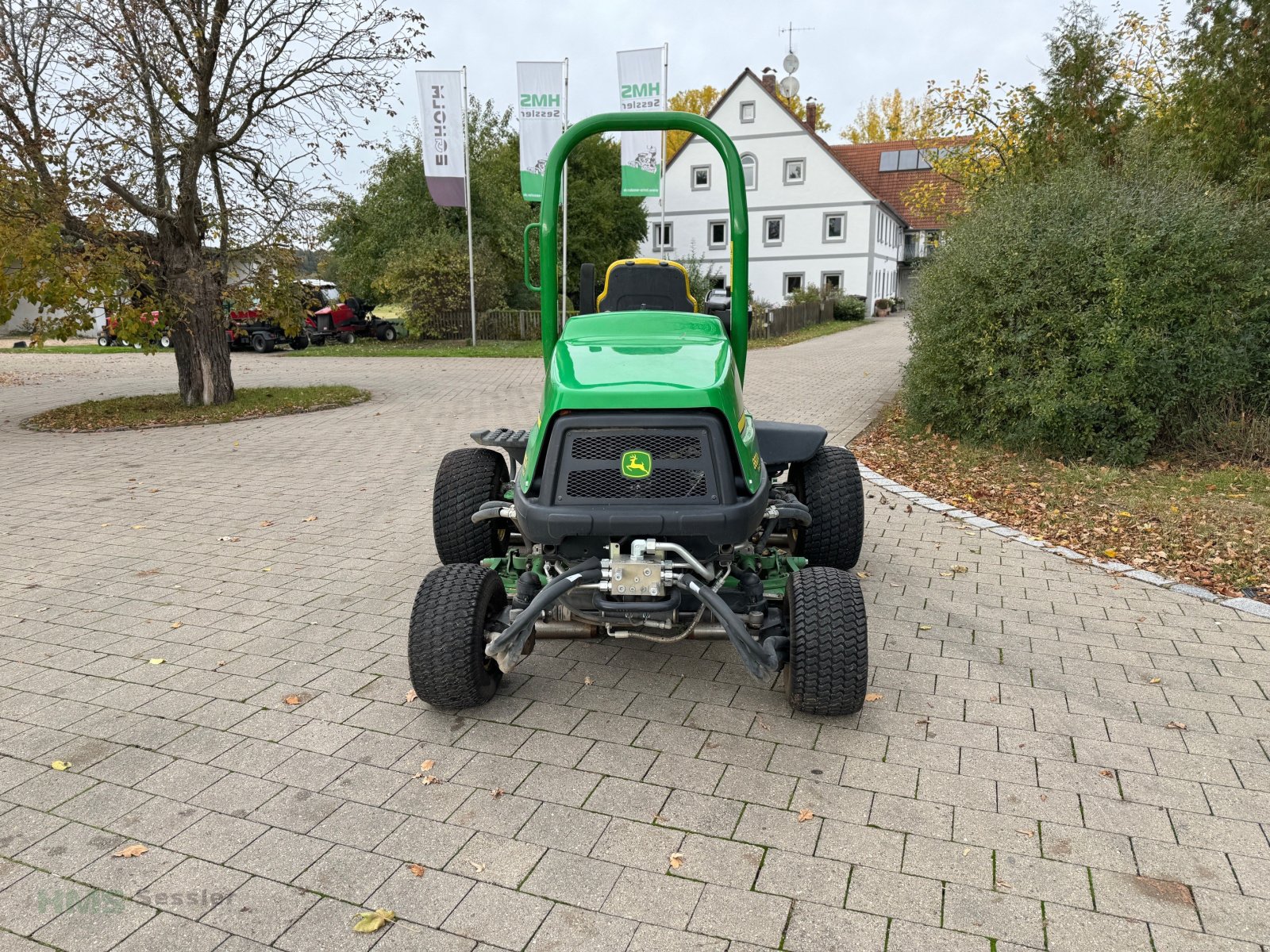 Sichelmäher des Typs John Deere Terrain Cut 8800 A, Gebrauchtmaschine in Weidenbach (Bild 4)