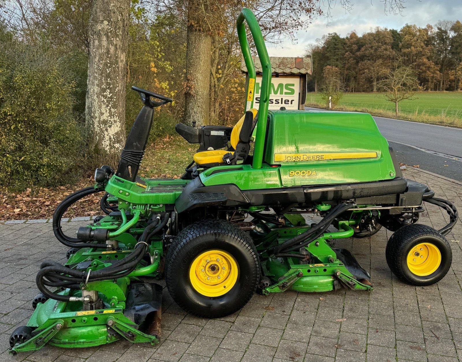 Sichelmäher del tipo John Deere Terrain Cut 9009A, Gebrauchtmaschine In Weidenbach (Immagine 4)