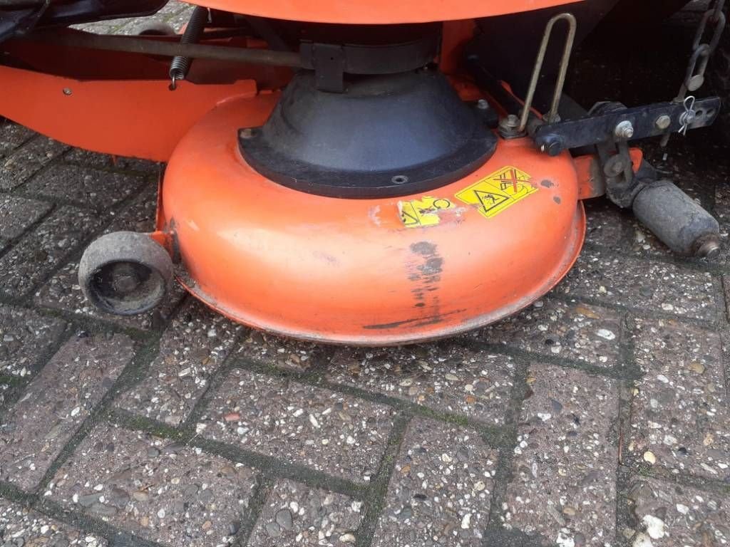 Sichelmäher del tipo Simplicity Baron 21 PK zitmaaier met opvangbak, Gebrauchtmaschine In Ederveen (Immagine 10)