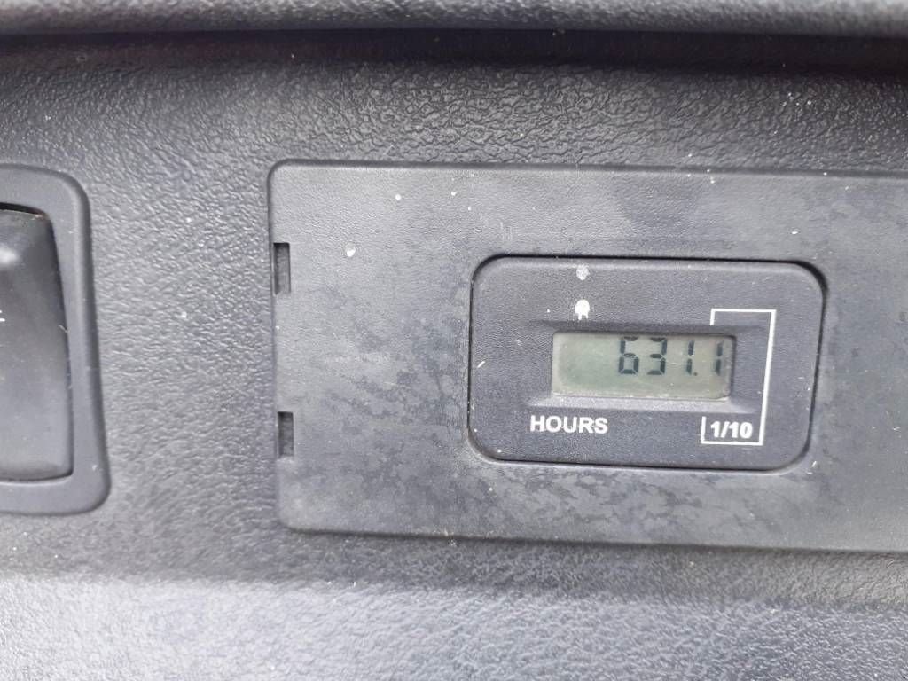 Sichelmäher del tipo Simplicity Baron 21 PK zitmaaier met opvangbak, Gebrauchtmaschine In Ederveen (Immagine 3)