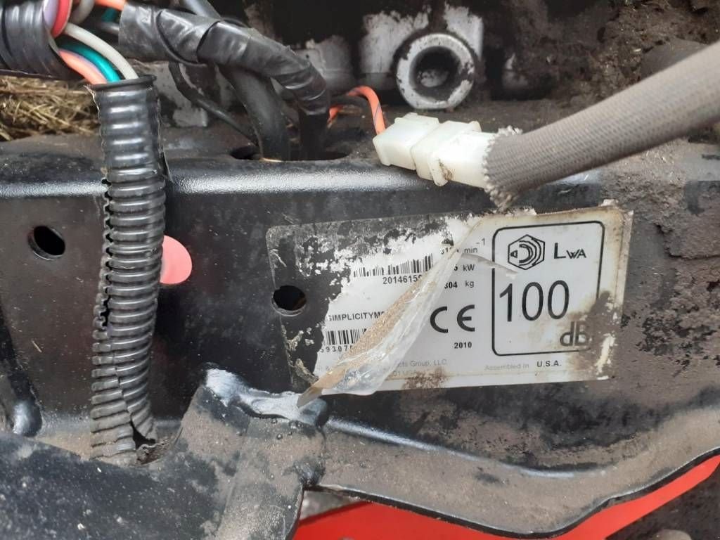 Sichelmäher del tipo Simplicity Baron 21 PK zitmaaier met opvangbak, Gebrauchtmaschine In Ederveen (Immagine 5)