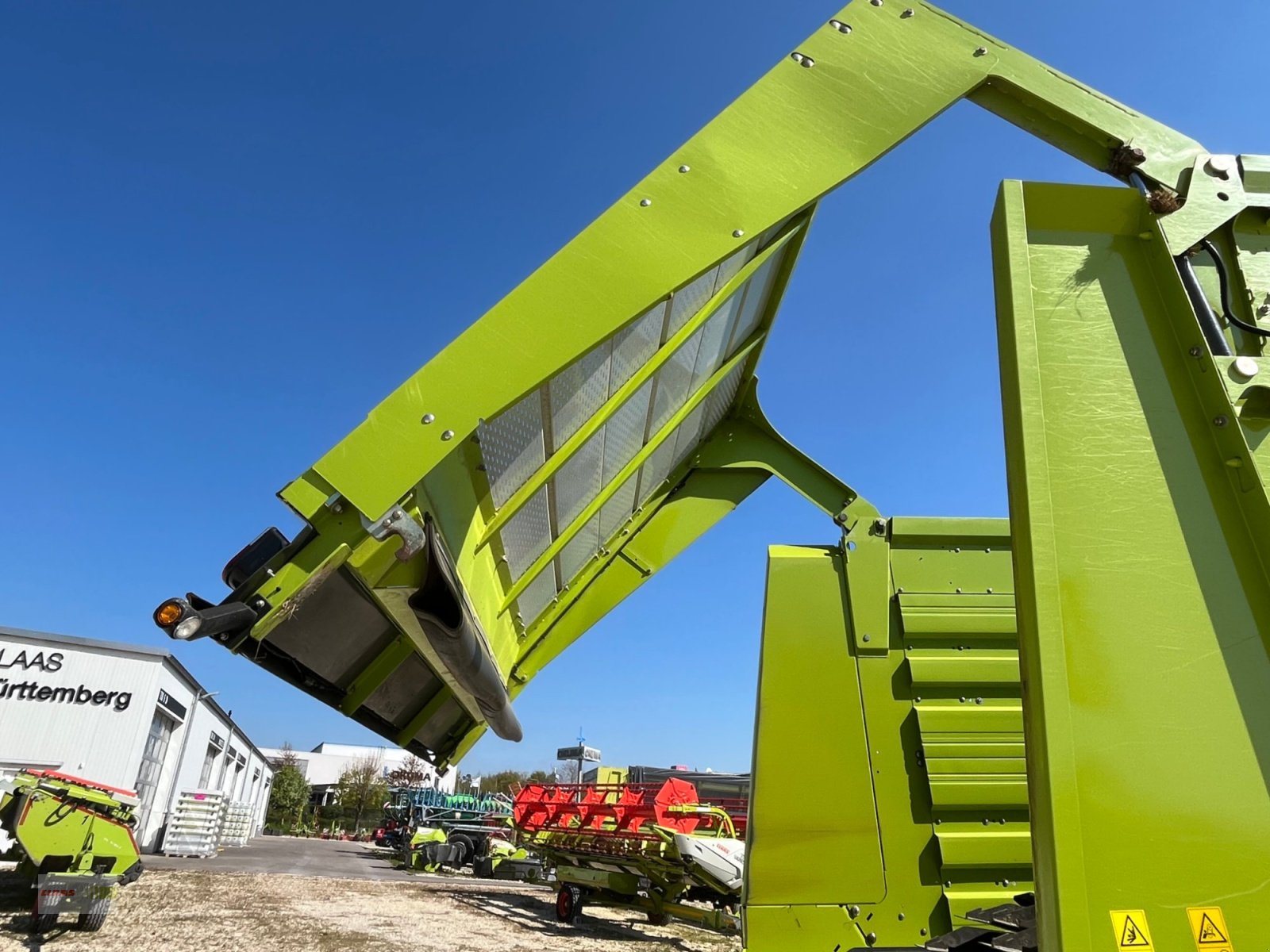 Silierwagen des Typs CLAAS Cargos 8300, Gebrauchtmaschine in Langenau (Bild 7)