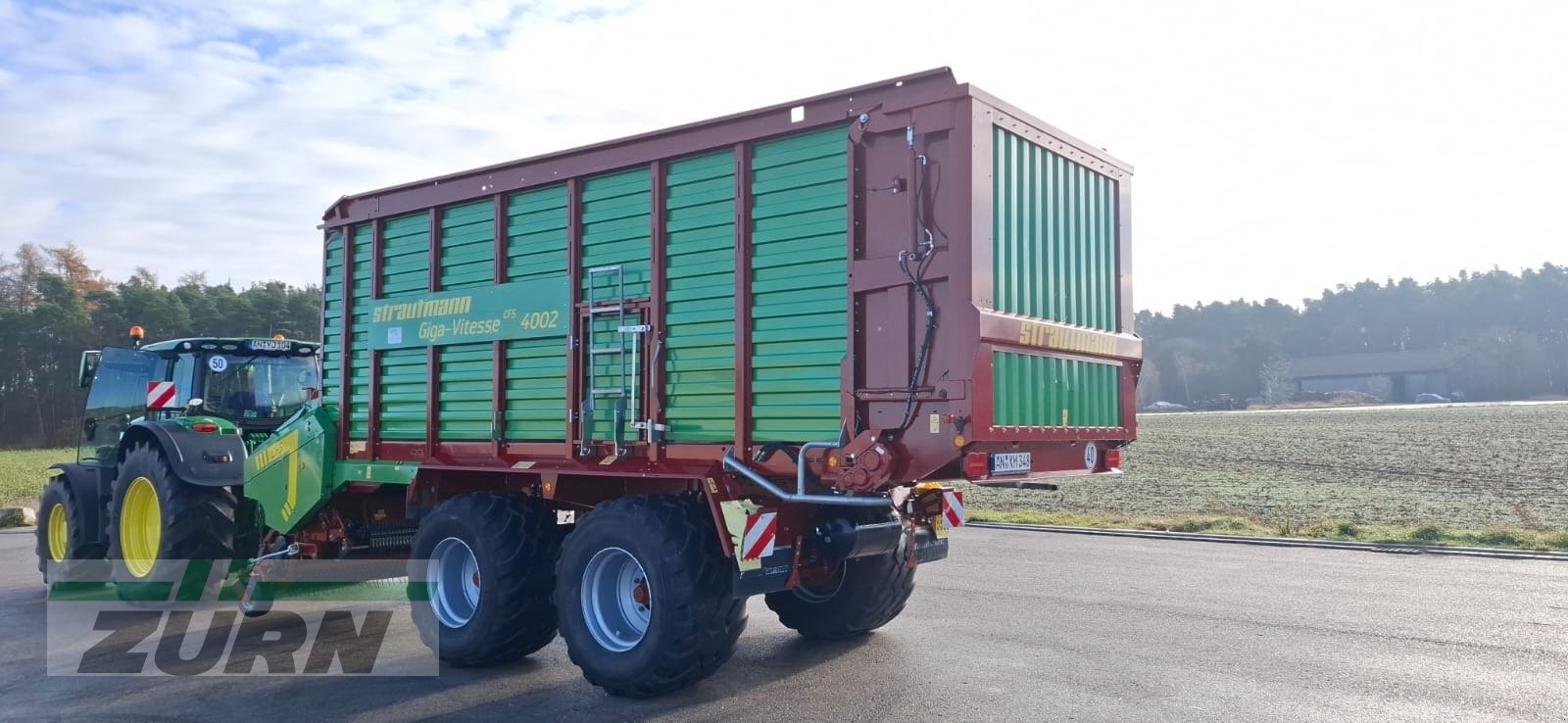 Silierwagen des Typs Strautmann Giga-Vitesse CFS 4002, Neumaschine in Windsbach (Bild 3)