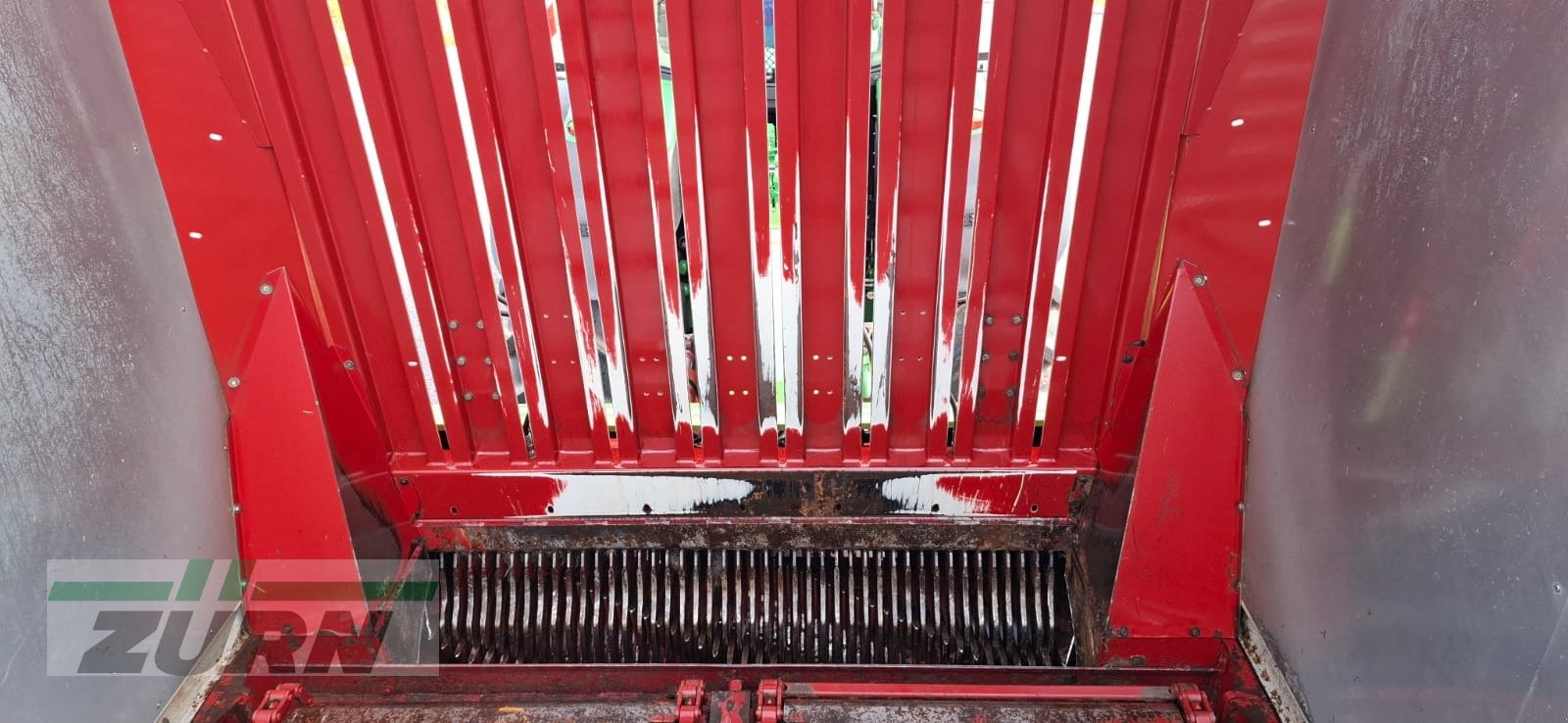 Silierwagen des Typs Strautmann Giga-Vitesse CFS 4002, Neumaschine in Windsbach (Bild 10)