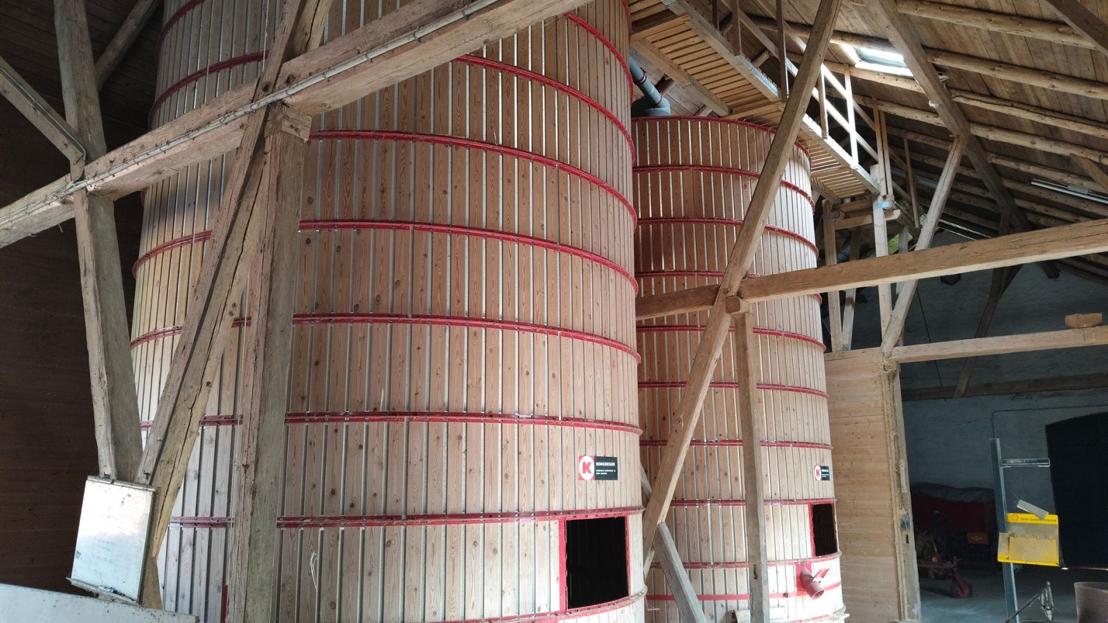 Silo des Typs Kongskilde Træsilo Ø ca. 4 m, højde ca. 5,4 m, Gebrauchtmaschine in Egtved (Bild 1)