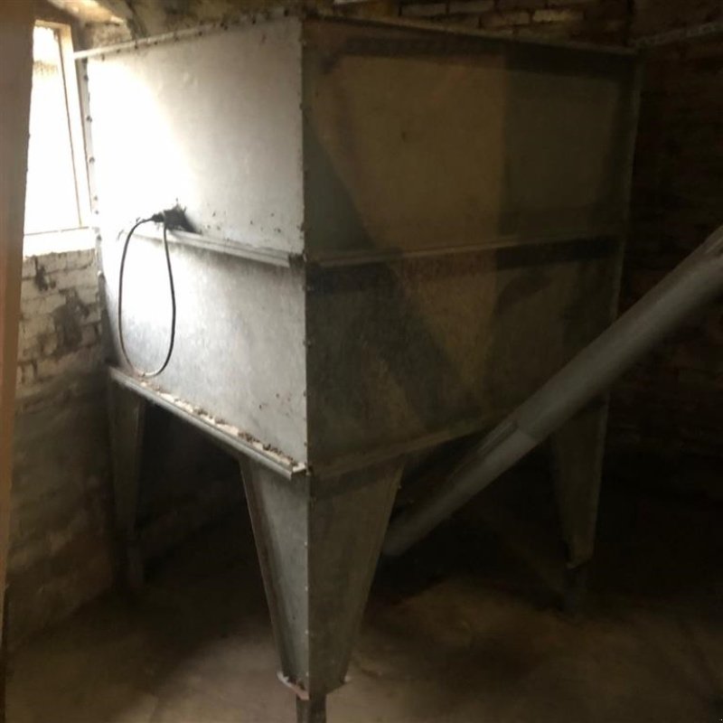 Silo typu Sonstige 1 stk. stålsilo med tragt, Gebrauchtmaschine w Egtved (Zdjęcie 2)