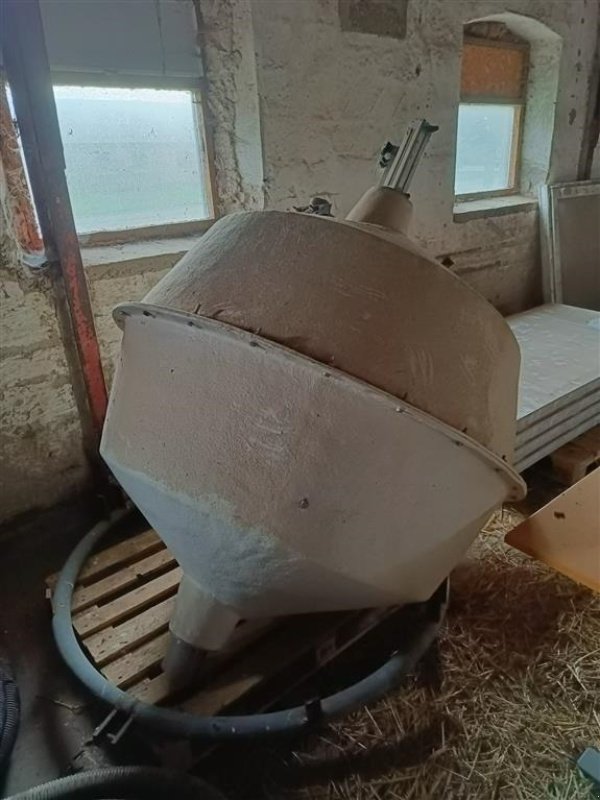Silo tip Sonstige Big Dutchman glasfiber tank ca. 1.000 l., Gebrauchtmaschine in Egtved (Poză 4)