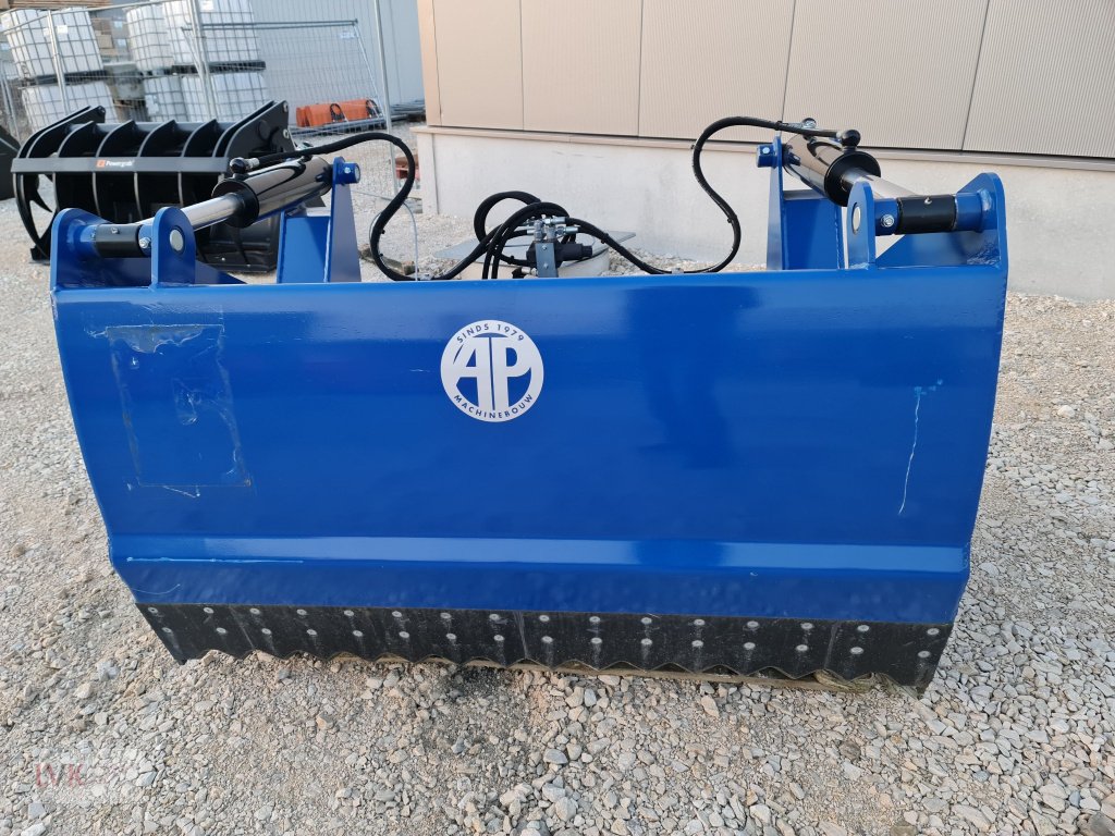 Siloentnahmegerät & Verteilgerät of the type AP NP 1600 HA Silageschneidzange mit Abschieber, Neumaschine in Weißenburg (Picture 10)