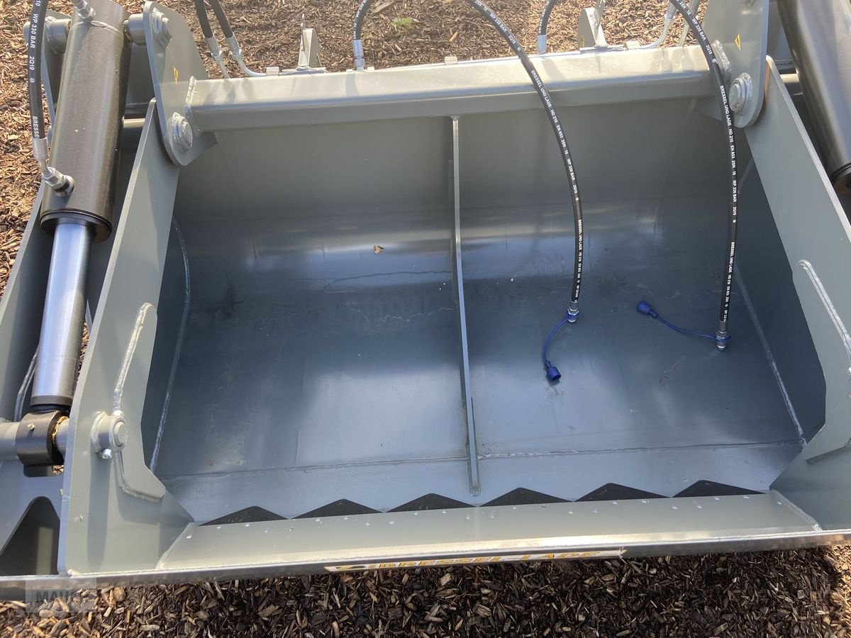 Siloentnahmegerät & Verteilgerät of the type Bressel & Lade Ballenschneidschaufel, Neumaschine in Burgkirchen (Picture 7)