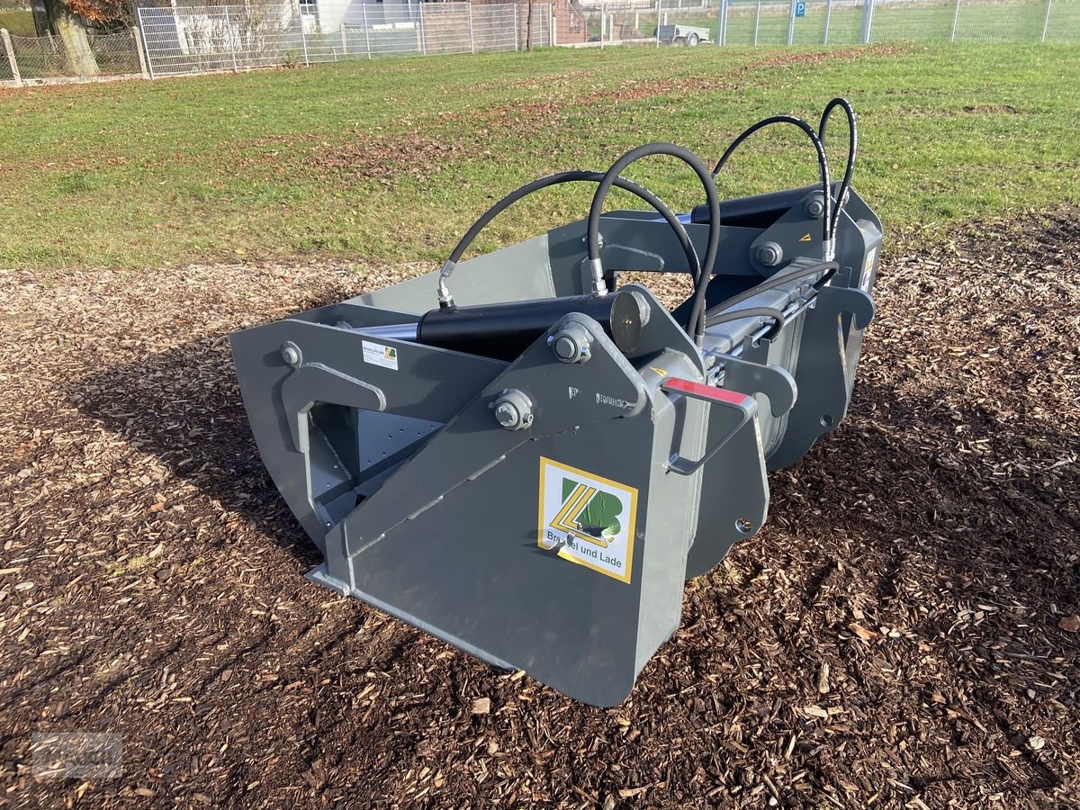 Siloentnahmegerät & Verteilgerät van het type Bressel & Lade Ballenschneidschaufel, Neumaschine in Burgkirchen (Foto 10)