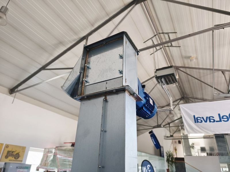 Siloentnahmegerät & Verteilgerät of the type Buschhoff BMB 360 Mineralstoff-Dosierbehälter, Neumaschine in St. Marienkirchen (Picture 9)