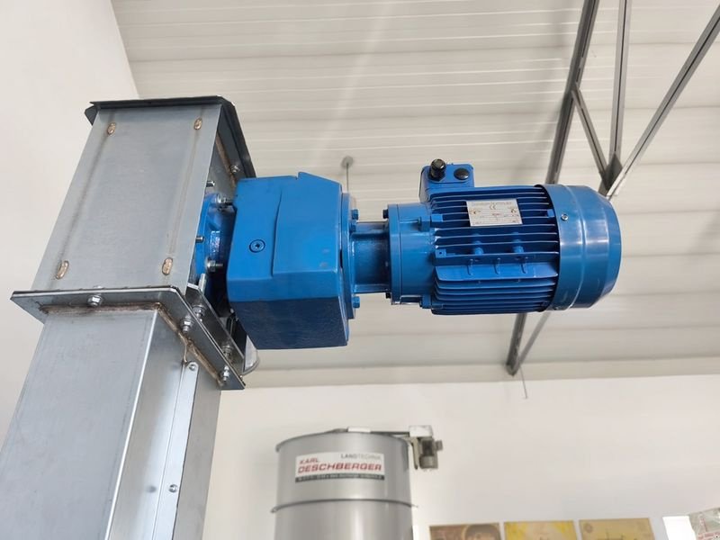 Siloentnahmegerät & Verteilgerät of the type Buschhoff BMB 360 Mineralstoff-Dosierbehälter, Neumaschine in St. Marienkirchen (Picture 11)