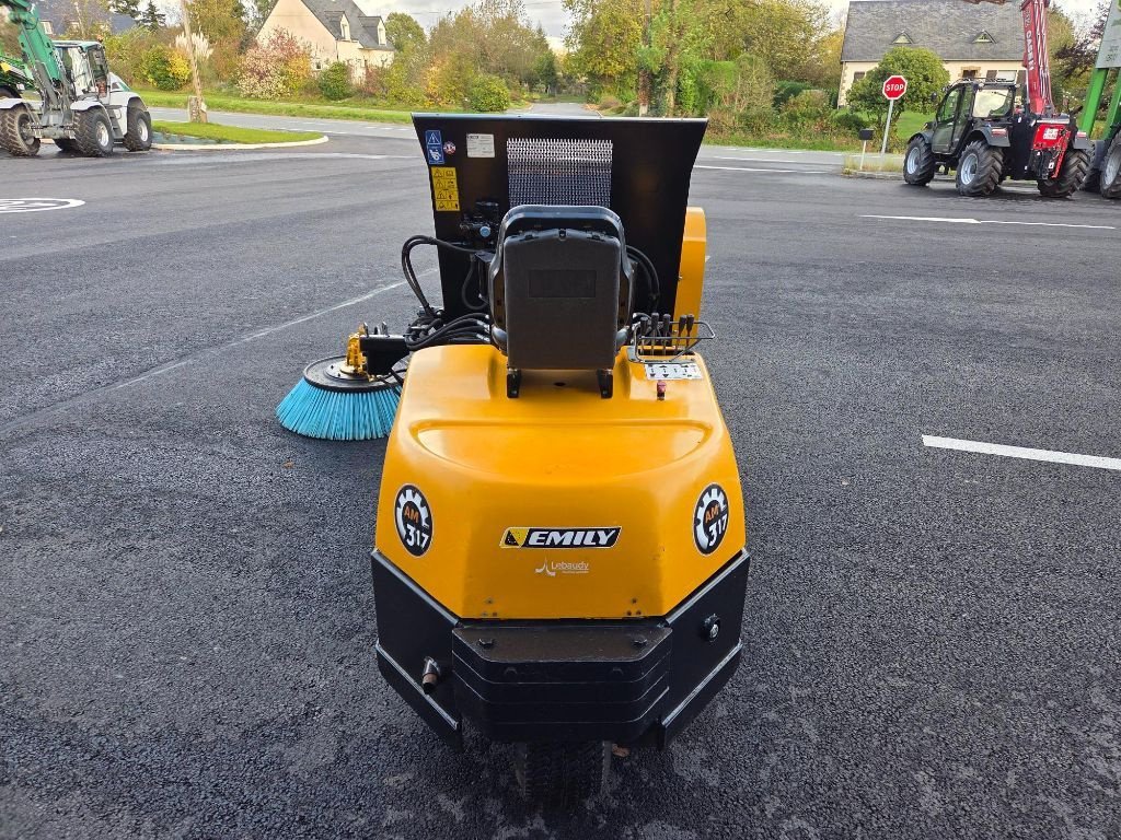 Siloentnahmegerät & Verteilgerät of the type Emily AM317, Gebrauchtmaschine in BRECEY (Picture 5)