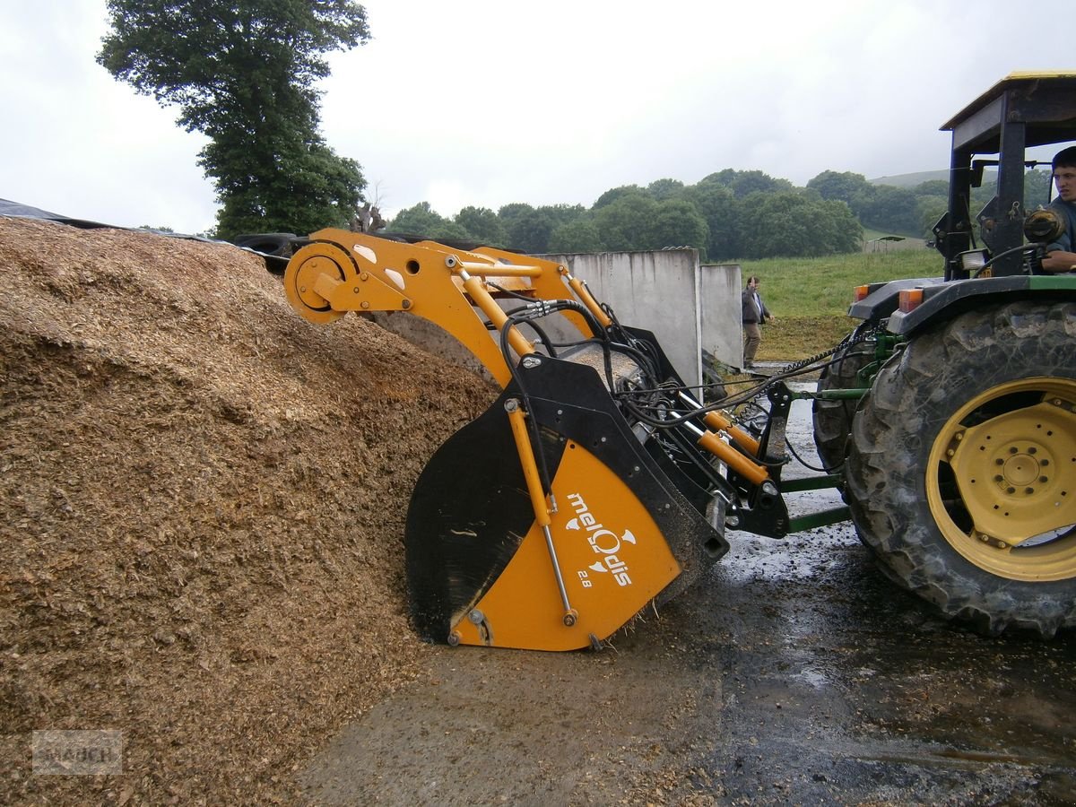 Siloentnahmegerät & Verteilgerät des Typs Emily Misch- und Verteilschaufel MELODIS, Neumaschine in Burgkirchen (Bild 15)