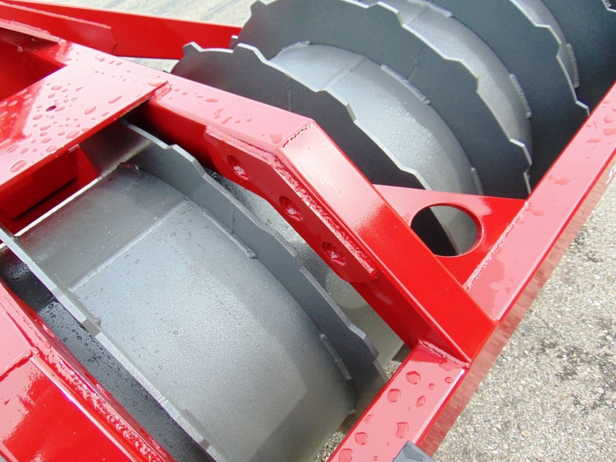 Siloentnahmegerät & Verteilgerät des Typs Euro Silowalze Verdichterwalze 2500, Neumaschine in Neukirchen am Walde  (Bild 7)