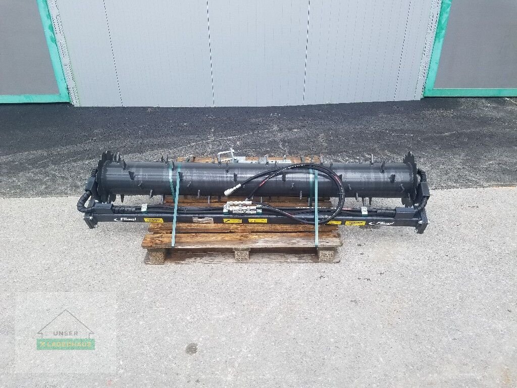 Siloentnahmegerät & Verteilgerät des Typs Fliegl Fräsfix, Neumaschine in Lienz (Bild 1)