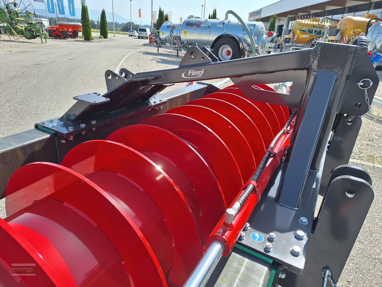 Siloentnahmegerät & Verteilgerät des Typs Fliegl Silowalze 3000, Neumaschine in Gampern (Bild 12)