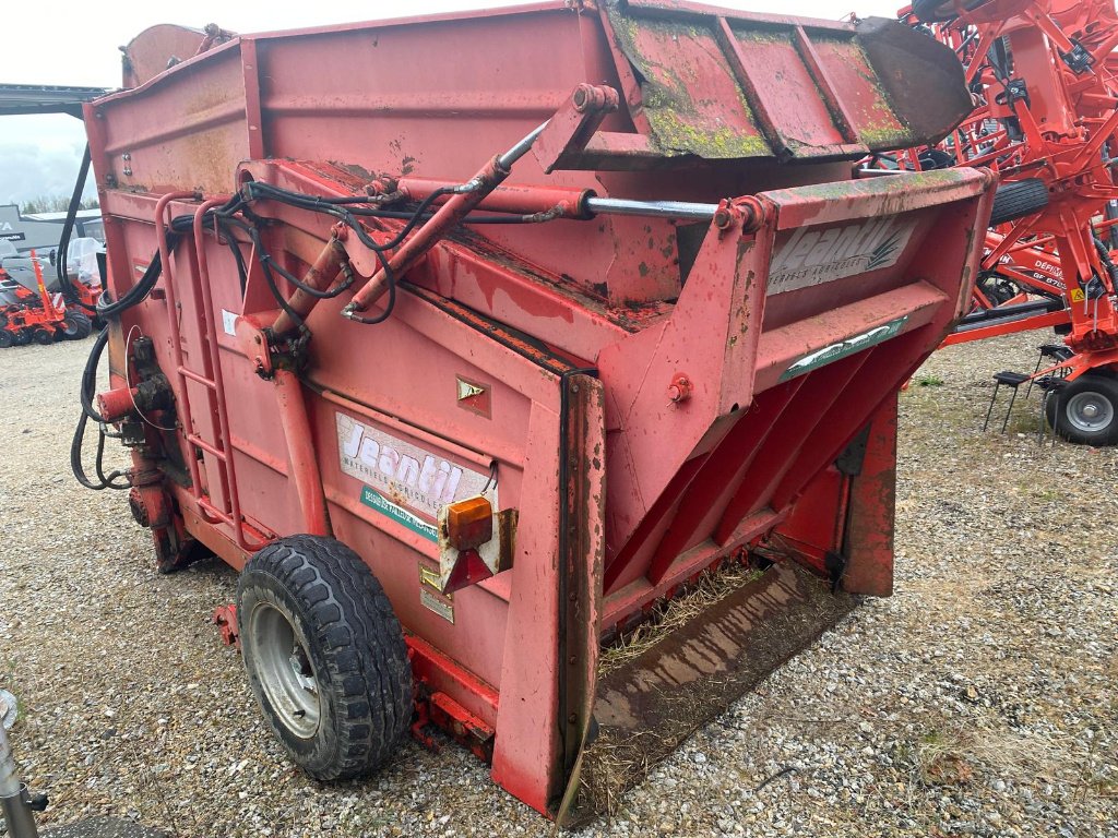 Siloentnahmegerät & Verteilgerät of the type Jeantil DPM6600  DESTCKAGE, Gebrauchtmaschine in YTRAC (Picture 2)