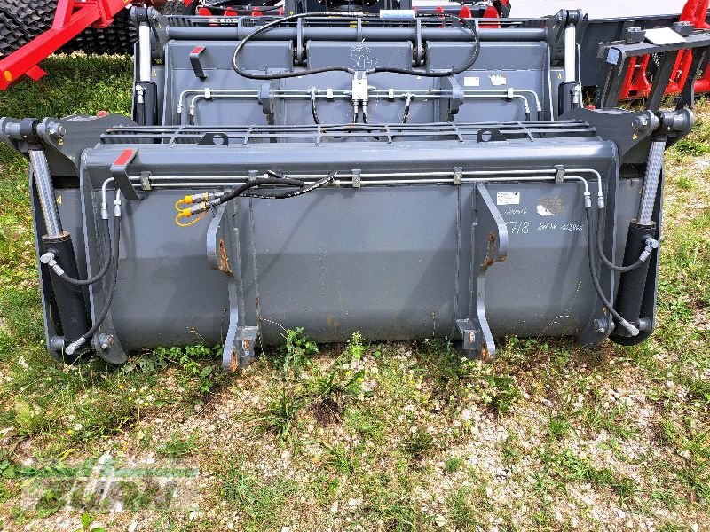 Siloentnahmegerät & Verteilgerät des Typs Kramer Silagebeißschaufel 2400mm - KR, Neumaschine in Windsbach (Bild 3)