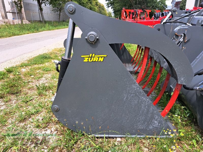 Siloentnahmegerät & Verteilgerät des Typs Kramer Silagebeißschaufel 2400mm - KR, Neumaschine in Windsbach (Bild 2)