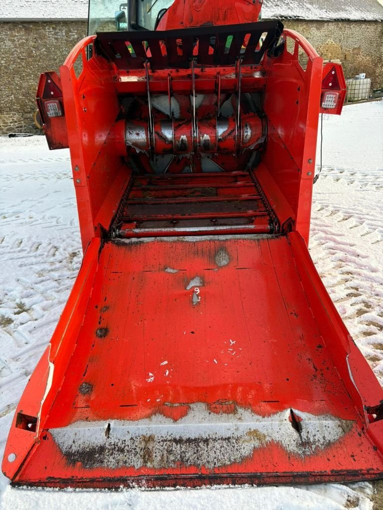 Siloentnahmegerät & Verteilgerät типа Kuhn 2060M, Gebrauchtmaschine в MAYENNE (Фотография 2)