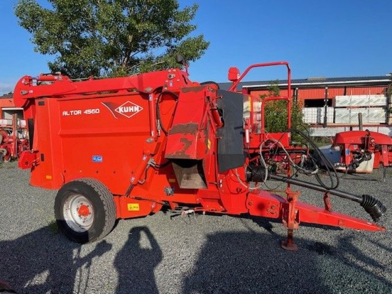 Siloentnahmegerät & Verteilgerät des Typs Kuhn 4560, Gebrauchtmaschine in ALBI (Bild 1)