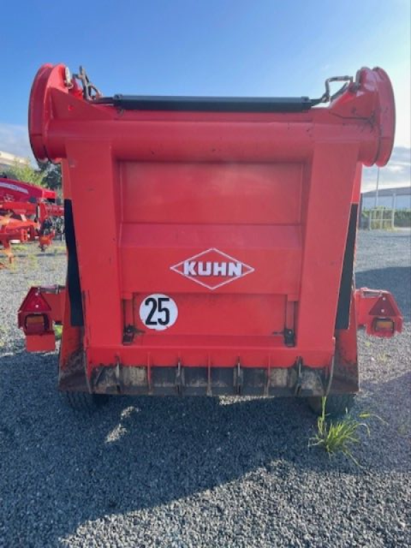 Siloentnahmegerät & Verteilgerät des Typs Kuhn 4560, Gebrauchtmaschine in ALBI (Bild 2)
