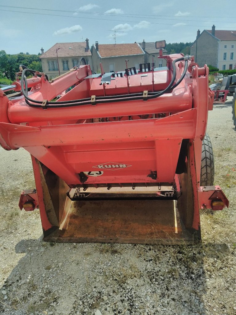 Siloentnahmegerät & Verteilgerät tip Kuhn Altor 4560, Gebrauchtmaschine in Eton (Poză 5)