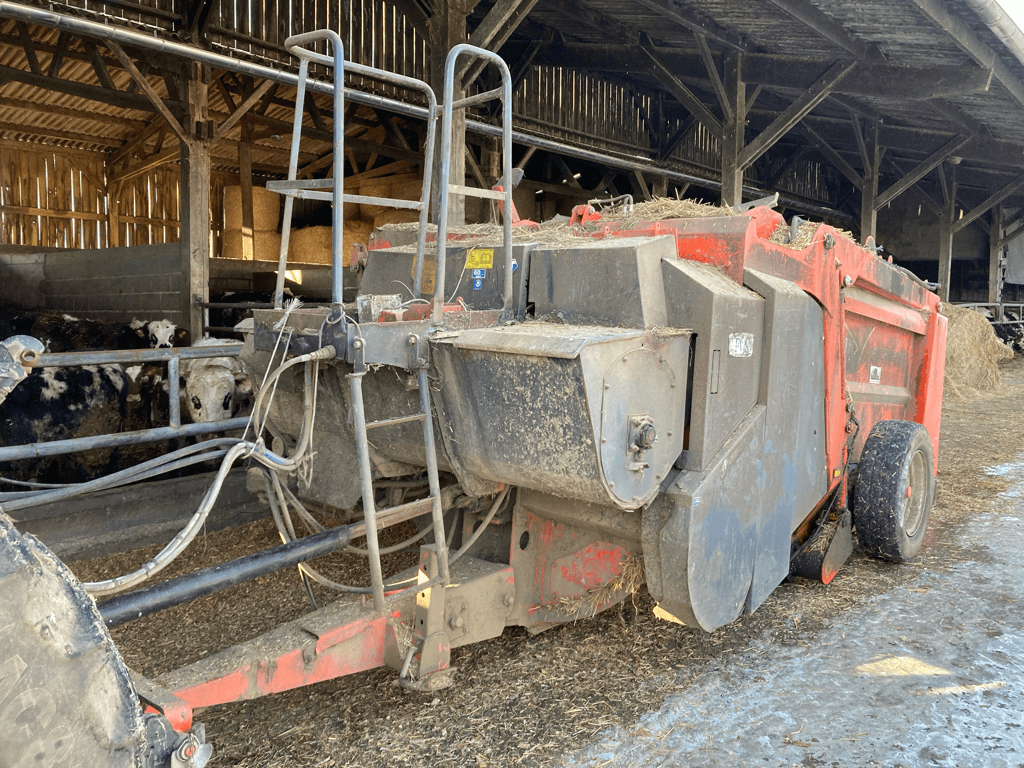 Siloentnahmegerät & Verteilgerät типа Kuhn ALTOR 6070, Gebrauchtmaschine в ISIGNY-LE-BUAT (Фотография 3)