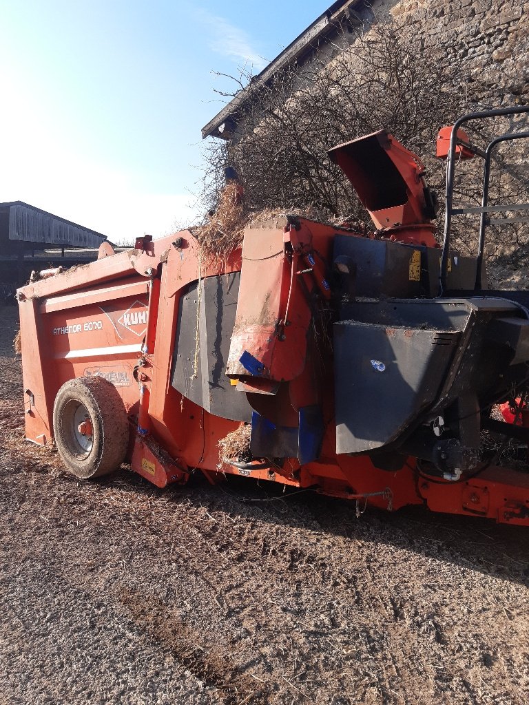 Siloentnahmegerät & Verteilgerät a típus Kuhn ATHENOR 6070, Gebrauchtmaschine ekkor: BRAS SUR MEUSE (Kép 7)