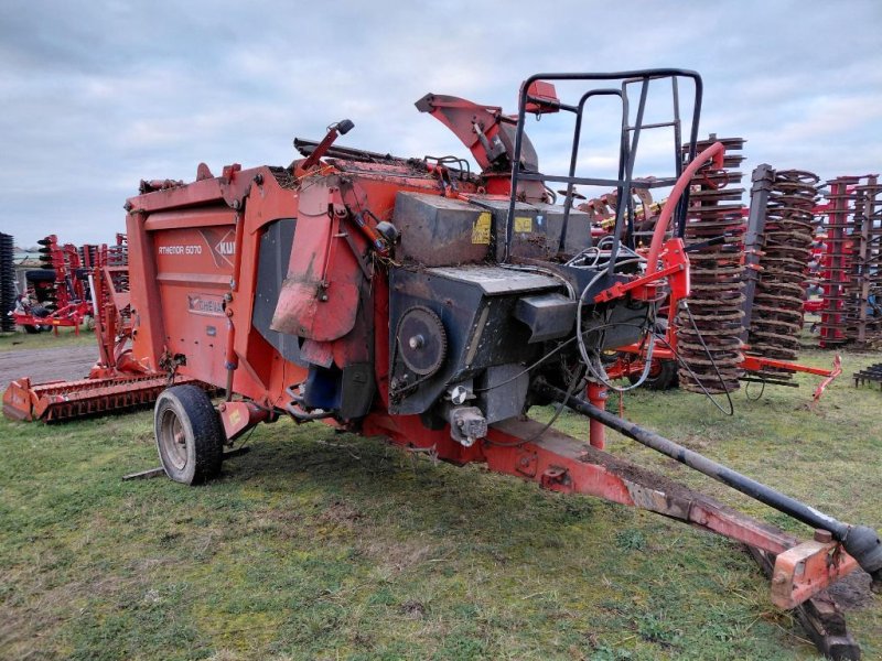 Siloentnahmegerät & Verteilgerät du type Kuhn ATHENOR 6070, Gebrauchtmaschine en BRAS SUR MEUSE (Photo 1)