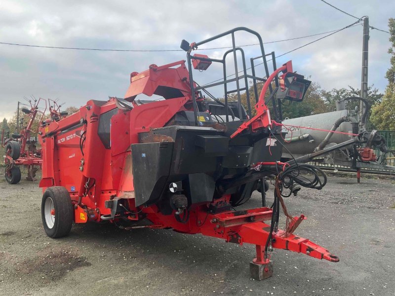 Siloentnahmegerät & Verteilgerät des Typs Kuhn Désileuse pailleuse 5070 M GL Kuhn, Gebrauchtmaschine in SAINT CLAIR SUR ELLE (Bild 1)