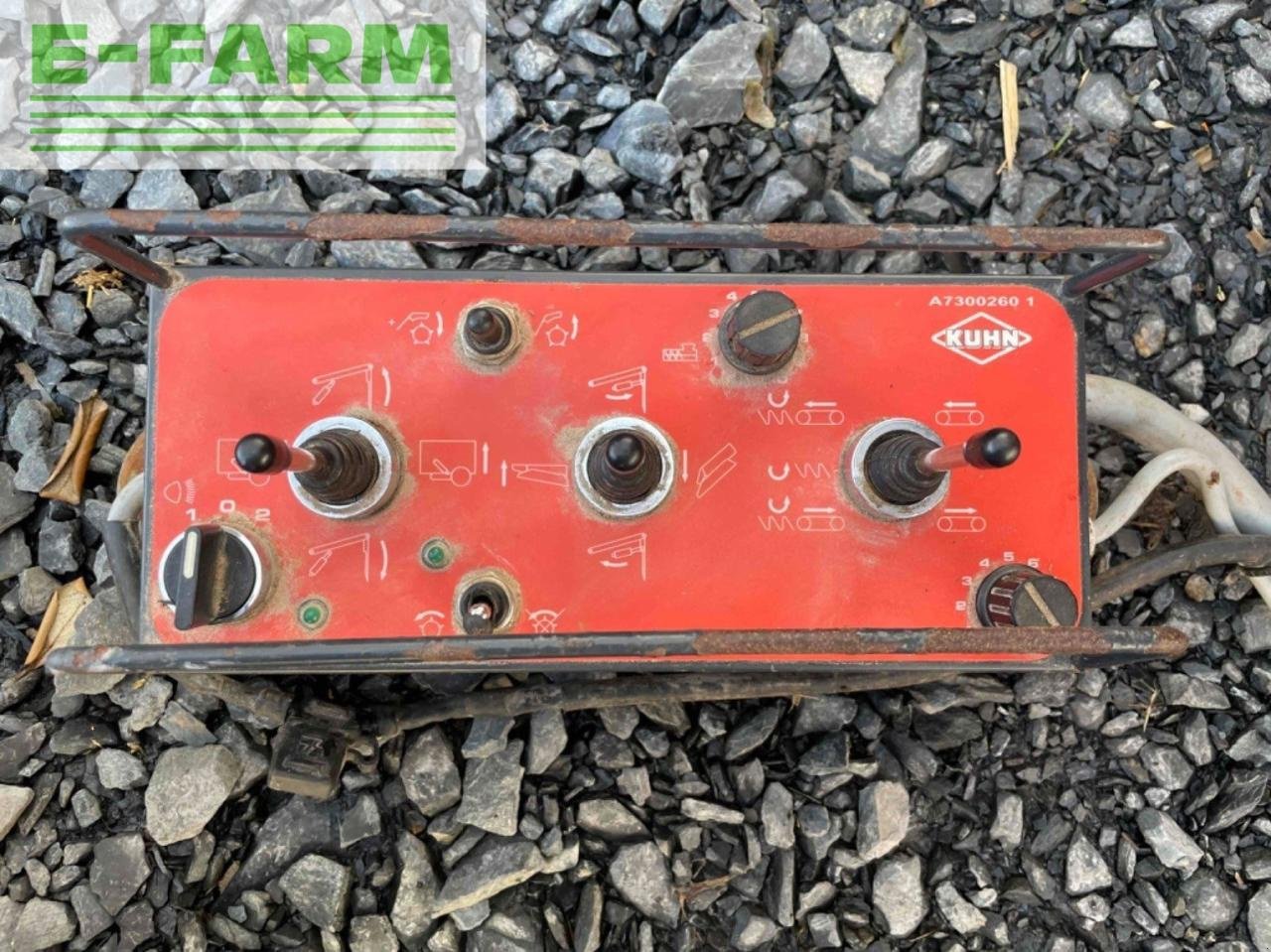 Siloentnahmegerät & Verteilgerät del tipo Kuhn désileuse pailleuse 6070 kuhn, Gebrauchtmaschine In ST CLAIR SUR ELLE (Immagine 10)