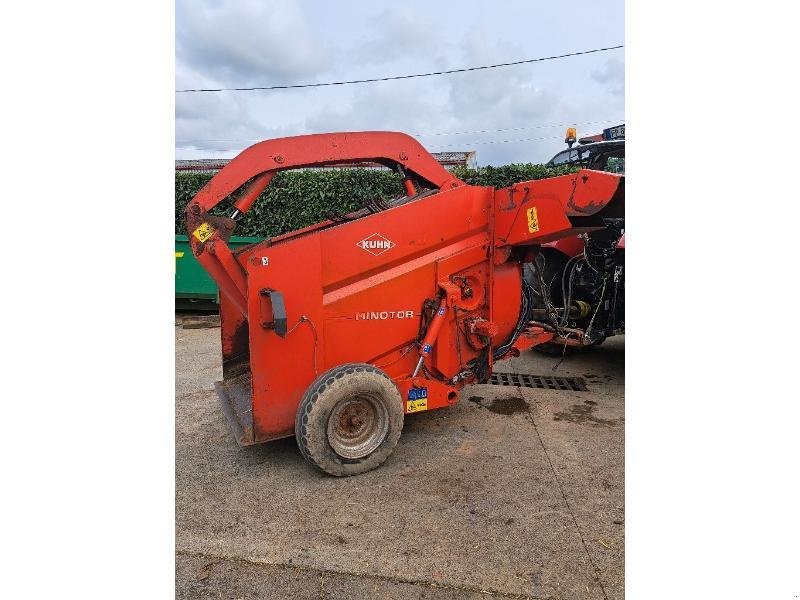 Siloentnahmegerät & Verteilgerät tip Kuhn MINOTOR 3060, Gebrauchtmaschine in PLUMELEC (Poză 4)