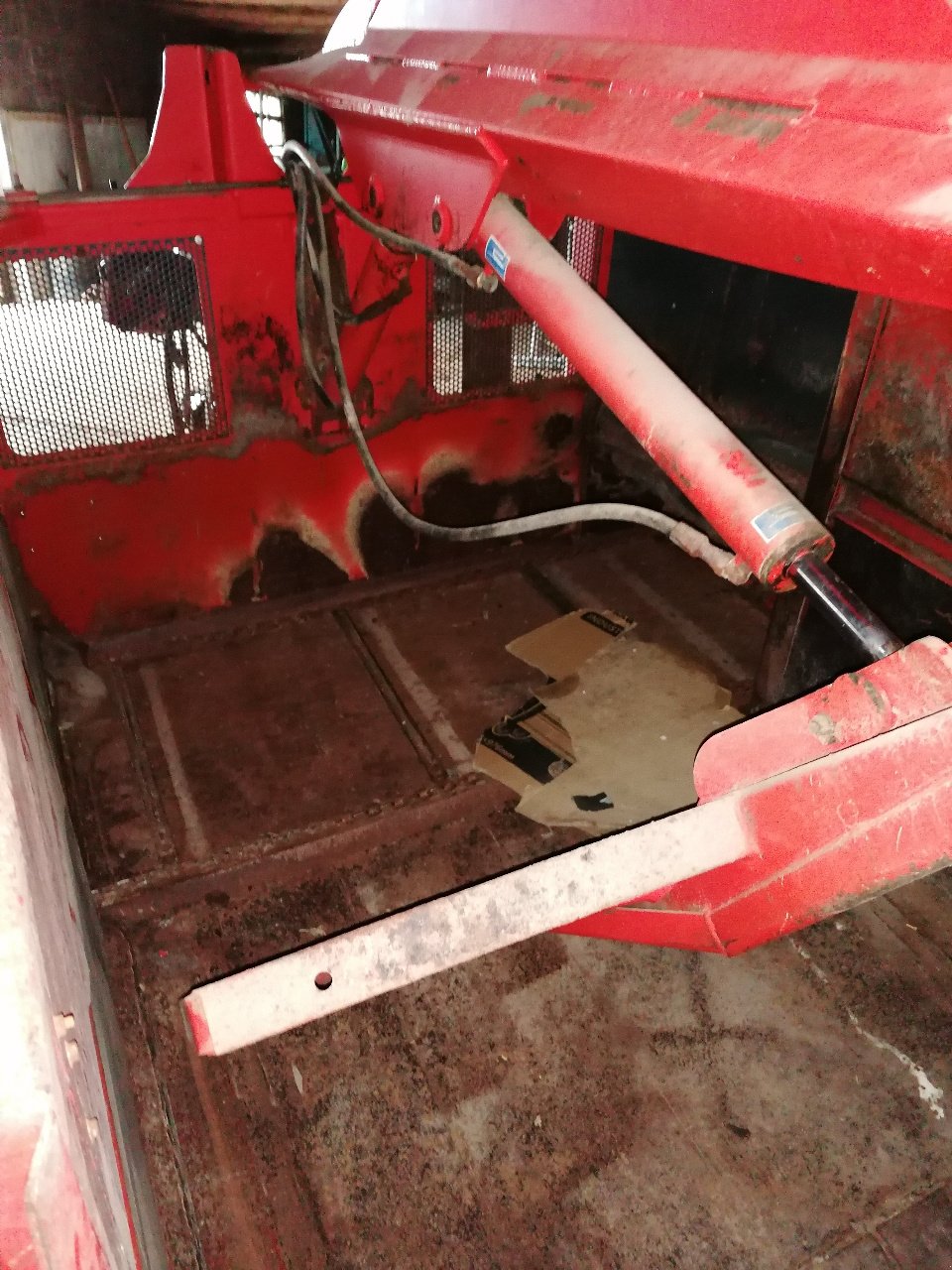 Siloentnahmegerät & Verteilgerät del tipo Kuhn Polycrok 3850, Gebrauchtmaschine In Lérouville (Immagine 9)