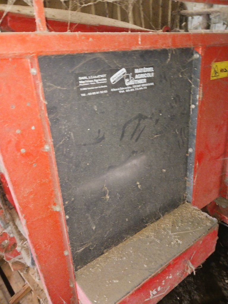Siloentnahmegerät & Verteilgerät типа Kuhn Polycrok, Gebrauchtmaschine в SAINT HILAIRE EN MORVAN (Фотография 2)