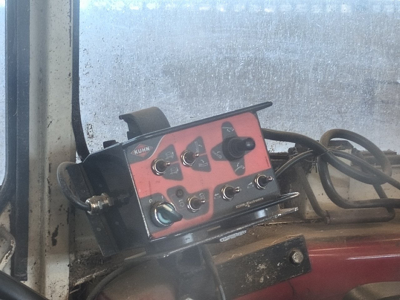 Siloentnahmegerät & Verteilgerät des Typs Kuhn PRIMOR 2060M, Gebrauchtmaschine in Chauvoncourt (Bild 4)