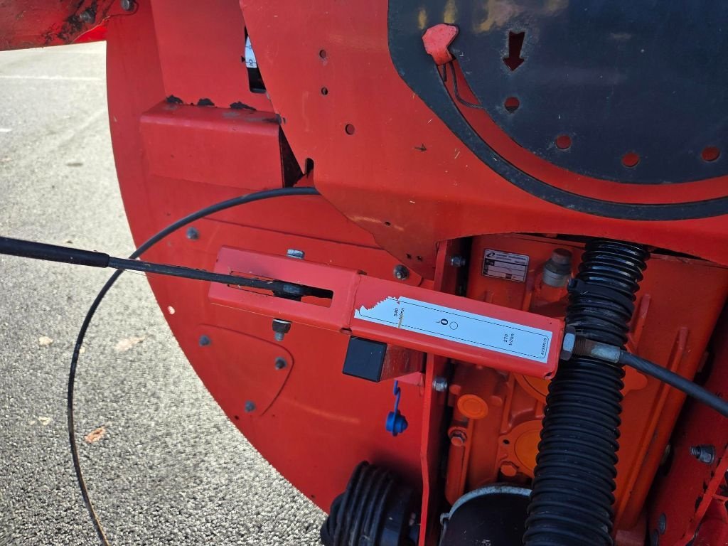 Siloentnahmegerät & Verteilgerät del tipo Kuhn Primor 3570 m, Gebrauchtmaschine en BRECEY (Imagen 11)
