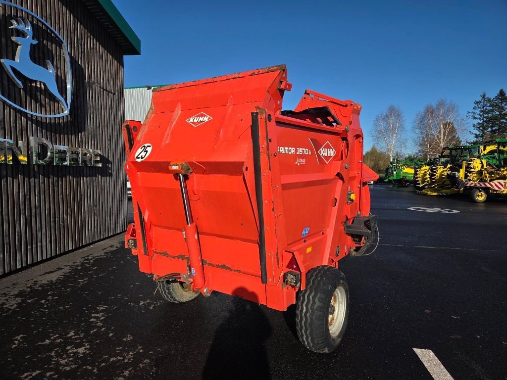 Siloentnahmegerät & Verteilgerät del tipo Kuhn Primor 3570 m, Gebrauchtmaschine en BRECEY (Imagen 5)