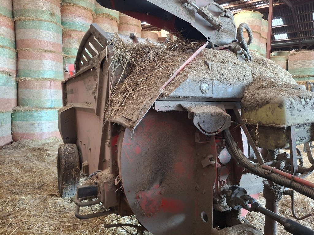 Siloentnahmegerät & Verteilgerät типа Kuhn PRIMOR 5570 M, Gebrauchtmaschine в BRAS SUR MEUSE (Фотография 2)