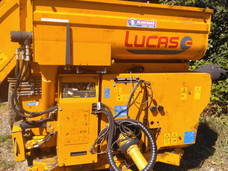 Siloentnahmegerät & Verteilgerät des Typs Lucas CASTOR 45 G, Gebrauchtmaschine in TREMEUR (Bild 1)