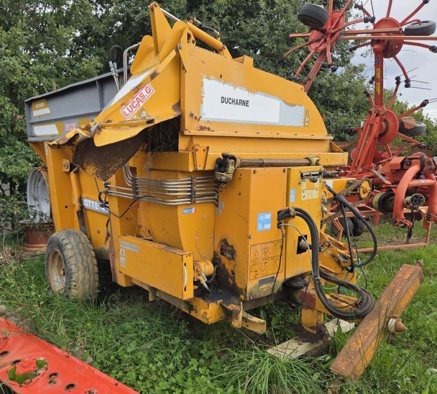 Siloentnahmegerät & Verteilgerät Türe ait Lucas HULOTTE 45, Gebrauchtmaschine içinde ST MARTIN EN HAUT (resim 1)