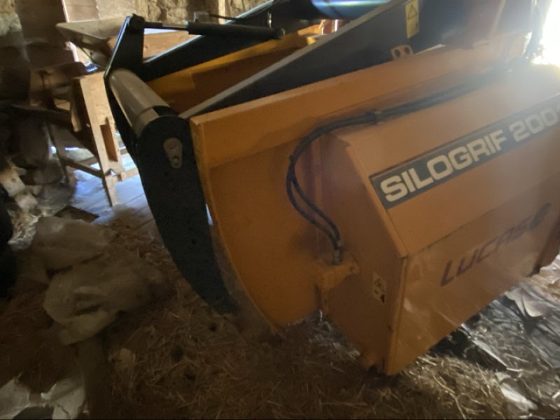 Siloentnahmegerät & Verteilgerät tipa Lucas SILOGRIF 2001, Gebrauchtmaschine u Nasbinals (Slika 1)