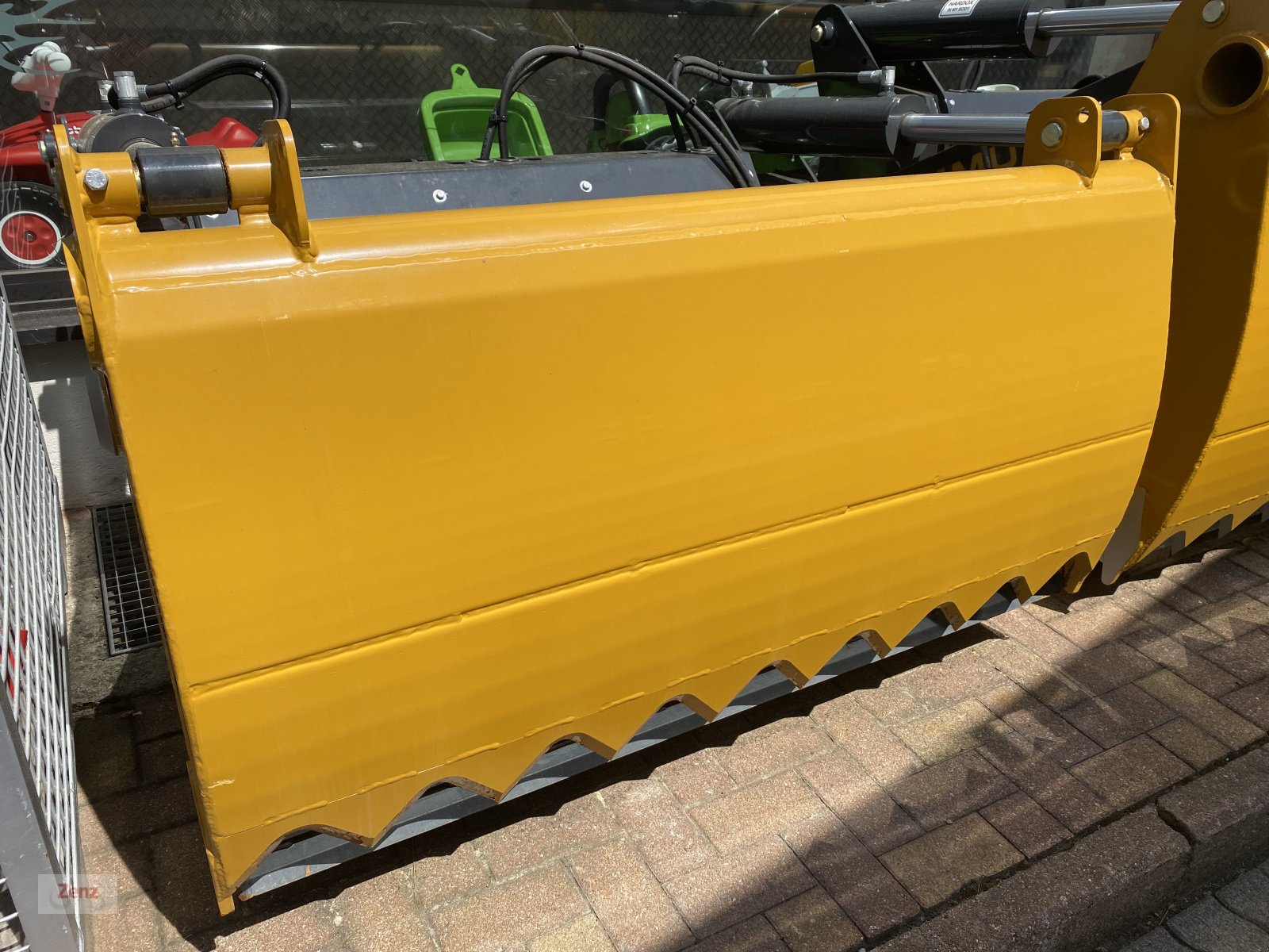 Siloentnahmegerät & Verteilgerät des Typs Mammut SB 170 M, Neumaschine in Gars (Bild 3)