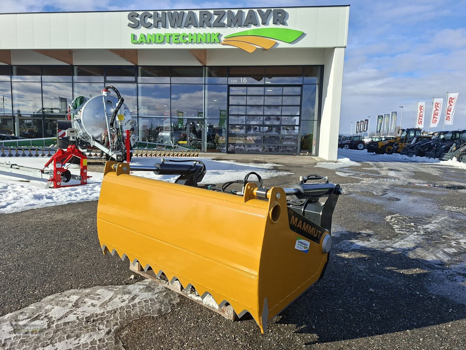 Siloentnahmegerät & Verteilgerät typu Mammut SC 170N Silozange, Neumaschine w Gampern (Zdjęcie 1)