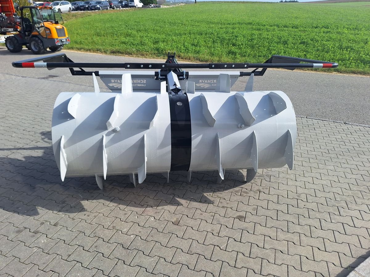 Siloentnahmegerät & Verteilgerät typu Mammut SF 230 Gigant F-H Edition, Neumaschine v Schlitters (Obrázek 4)